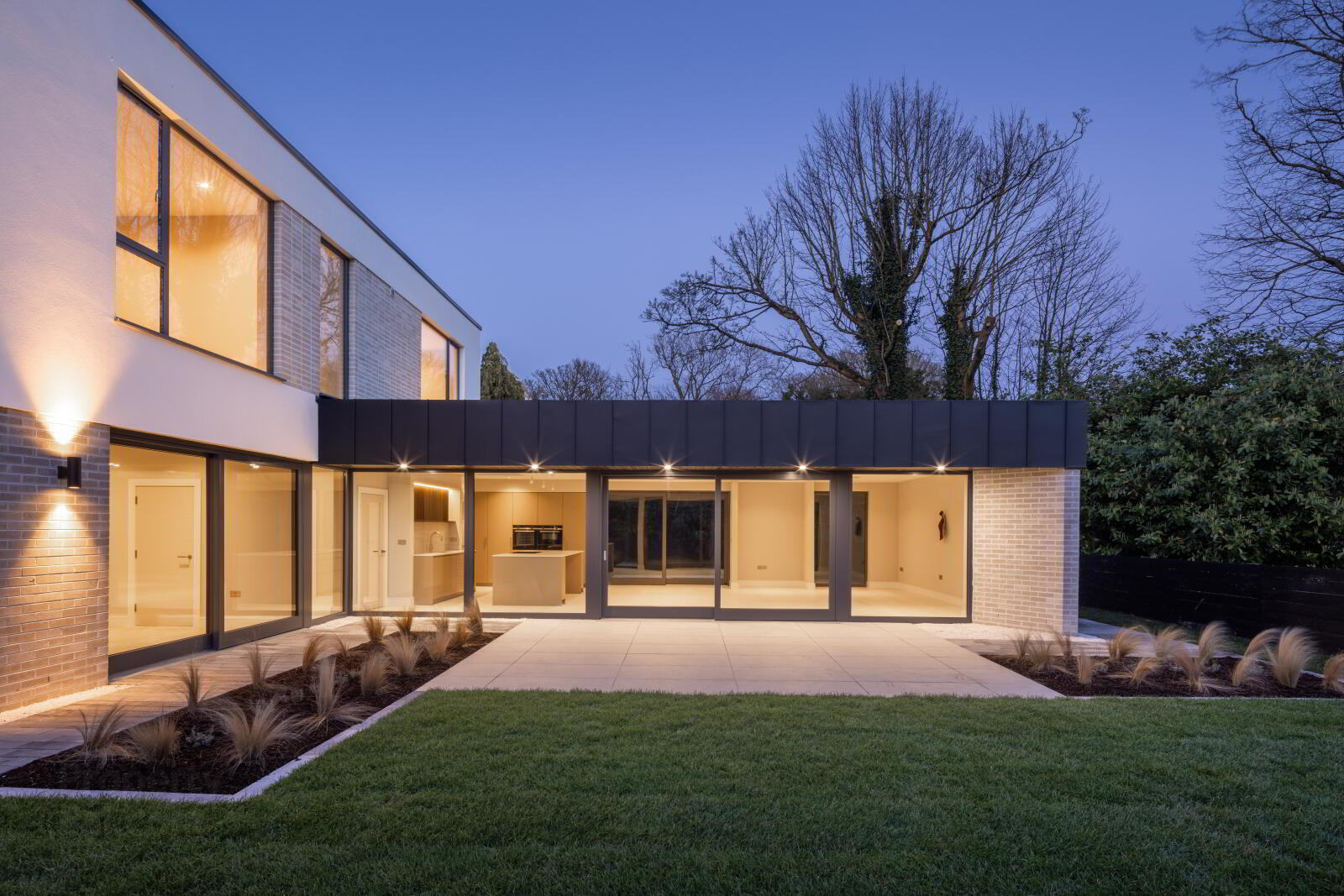 Monad, 7a Glen Road 48 of 54