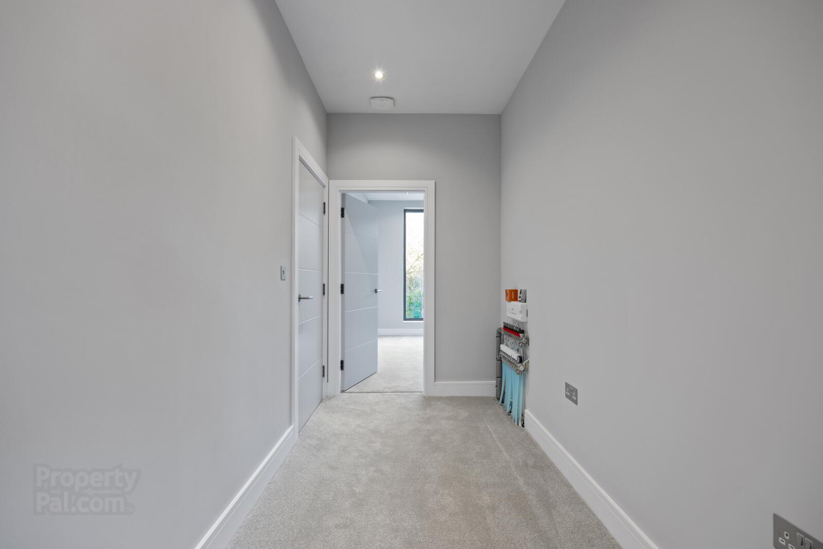Monad, 7a Glen Road 36 of 54