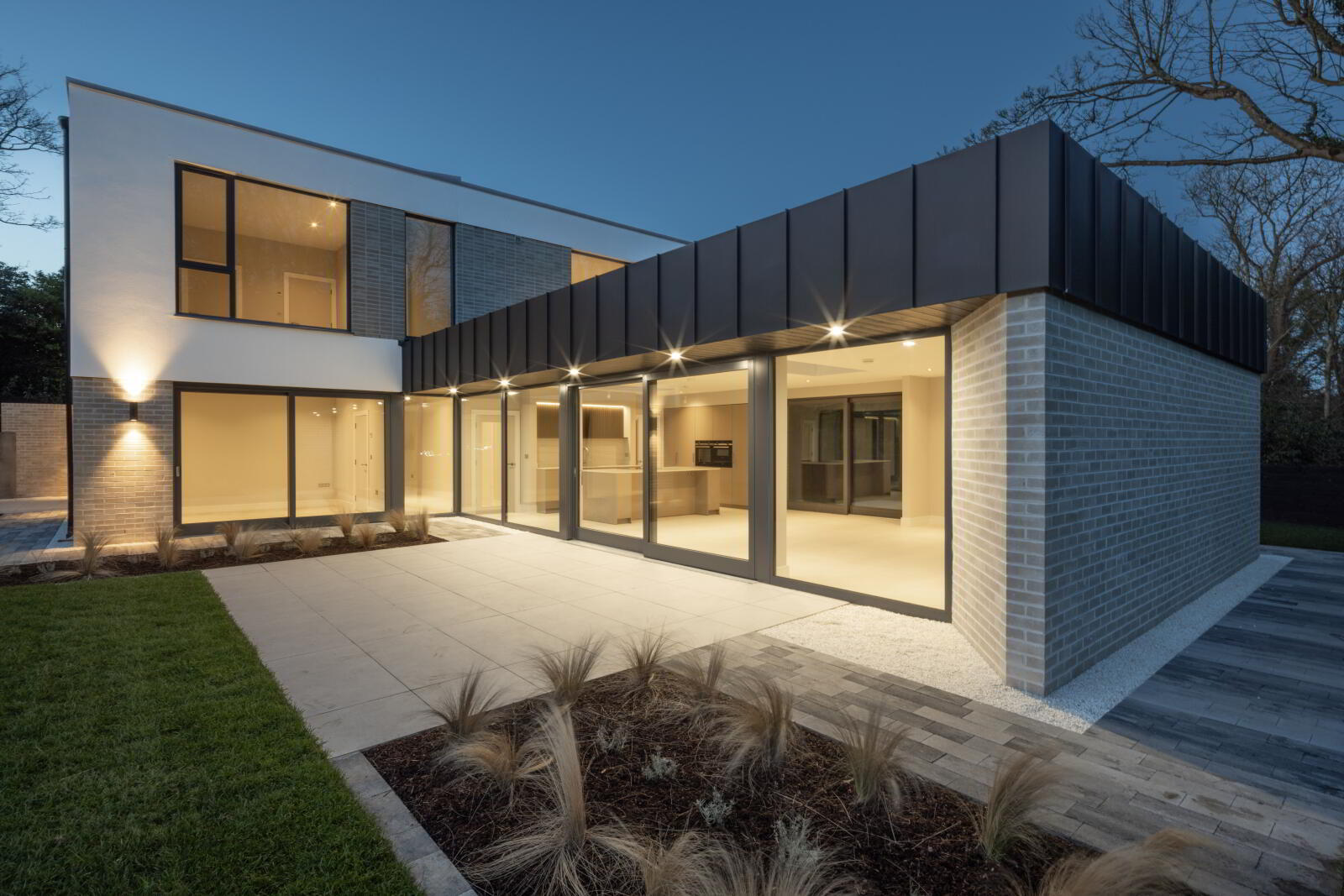 Monad, 7a Glen Road 49 of 54
