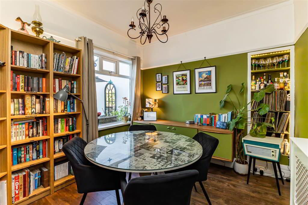 372 Castlereagh Road 9 of 27