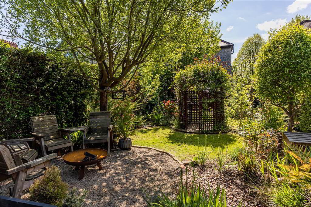 372 Castlereagh Road 23 of 27