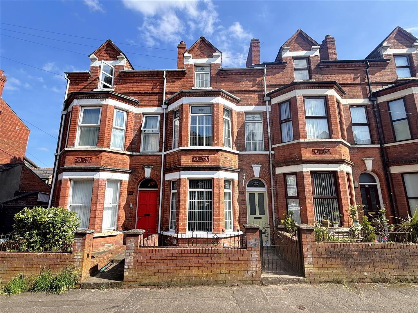 4 Clifton Drive 1 of 20