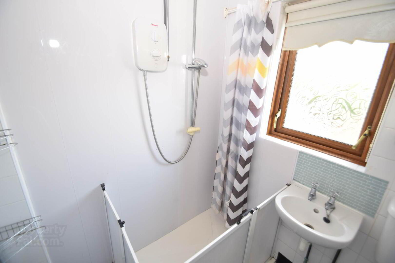 18 Tullymore Drive 14 of 16