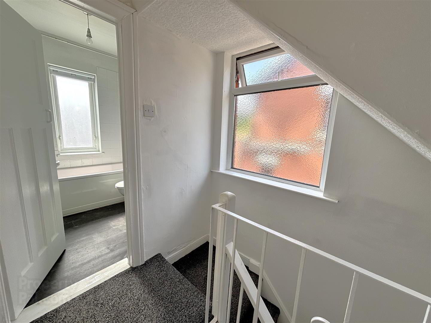 678 Oldpark Road 10 of 19