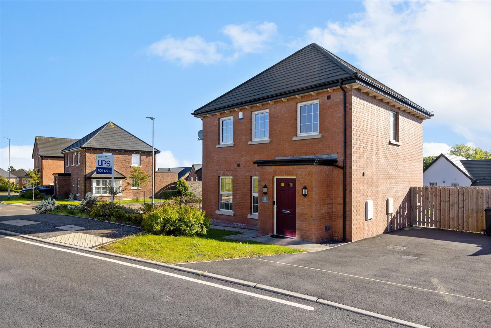 11 Millmount Village Gardens 1 of 37