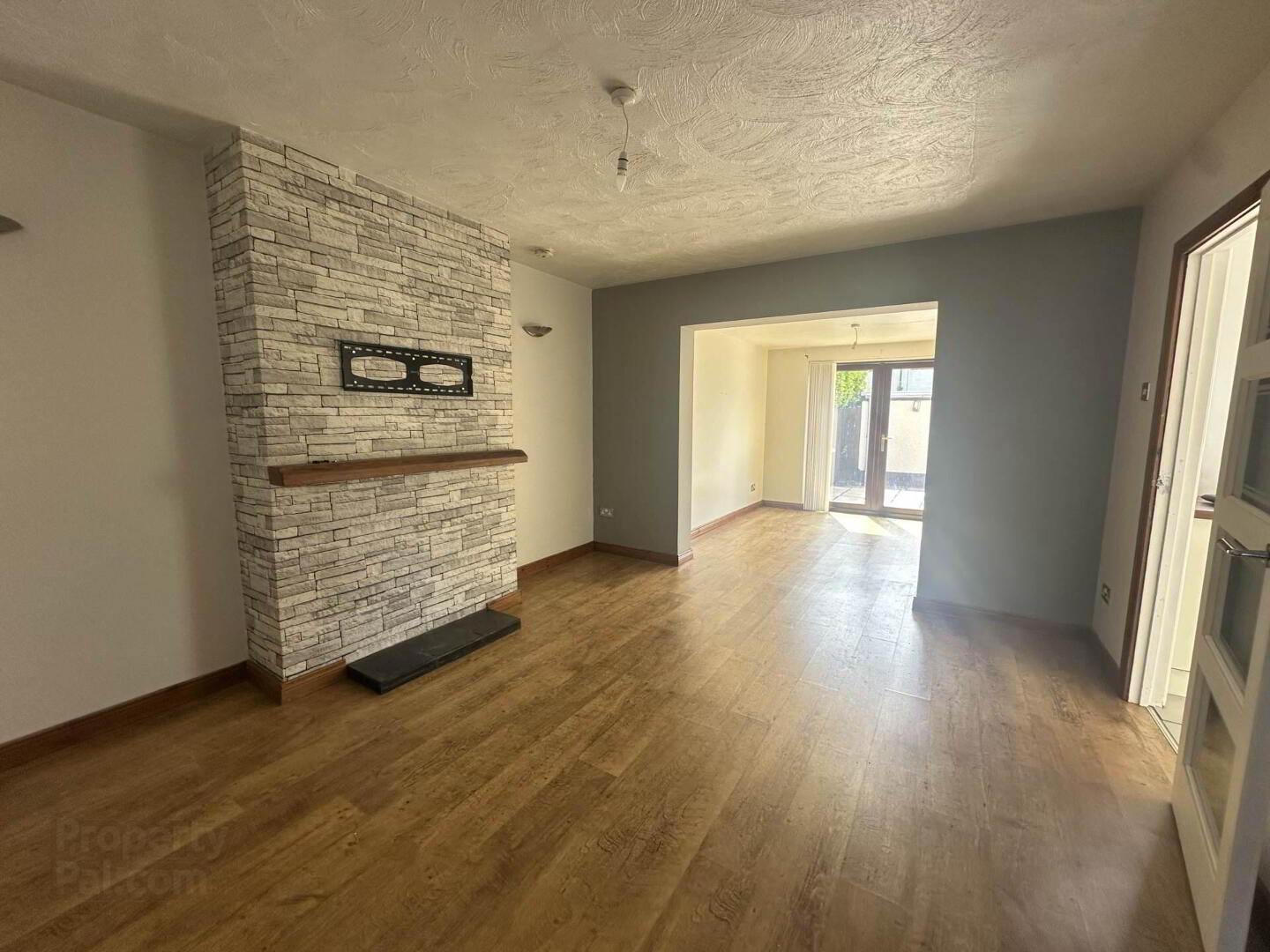 4 Orlock Crescent 3 of 20