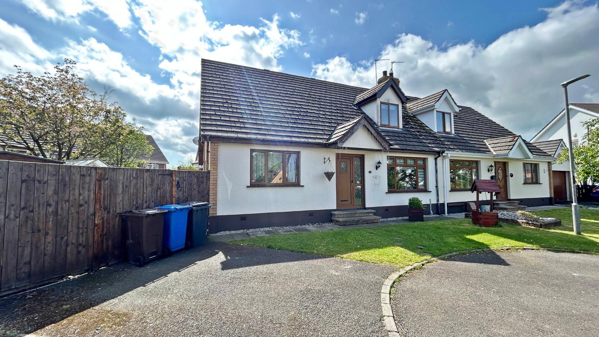 19 Somerset Court 1 of 15