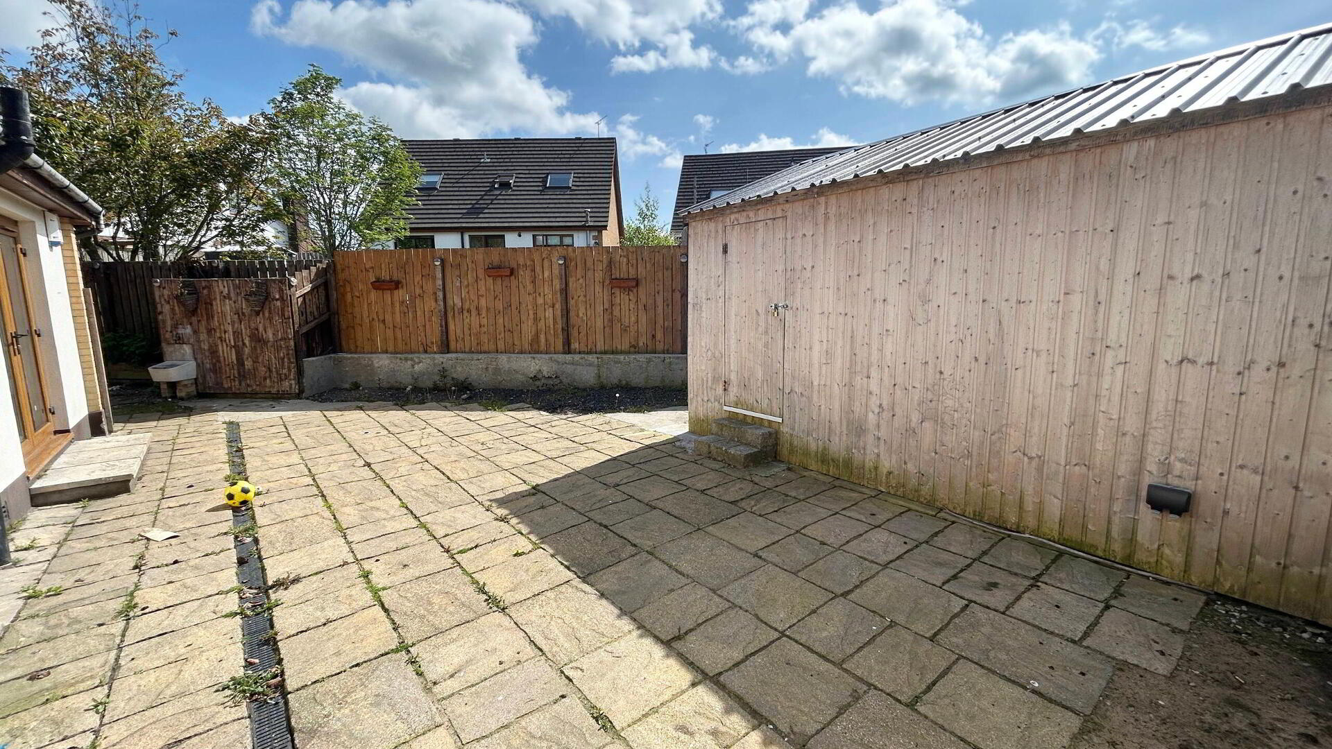 19 Somerset Court 13 of 15