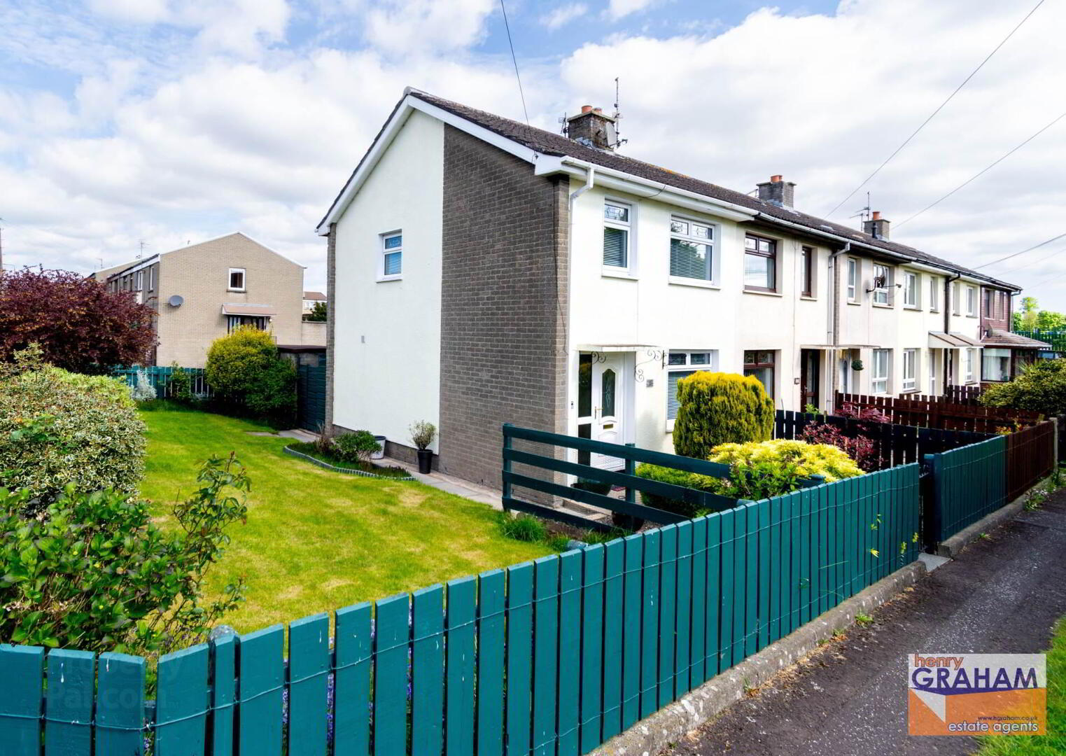 51 Manor Park 1 of 19