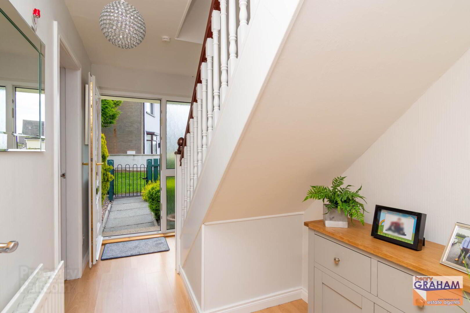 51 Manor Park 3 of 19