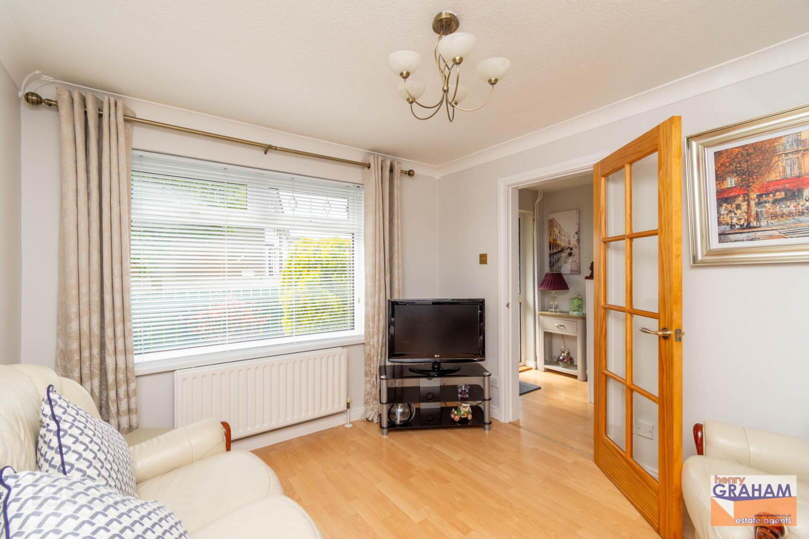 51 Manor Park 5 of 19