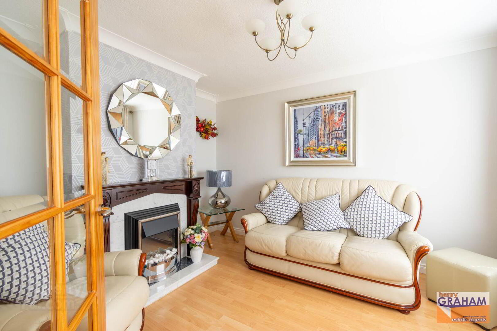 51 Manor Park 6 of 19