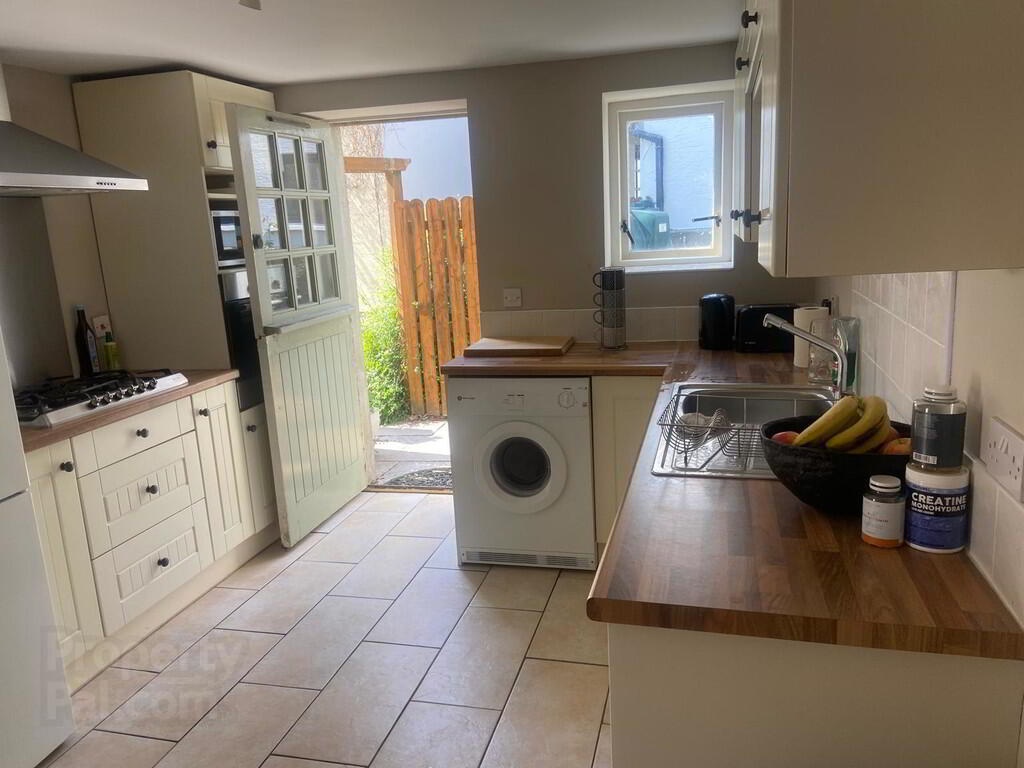 Apt 1 The Old House, 48 Knockany Road 5 of 14
