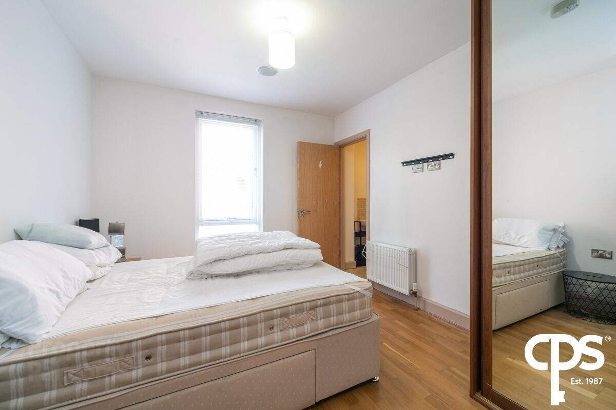 Apartment 13 The Hull Building 10 of 15