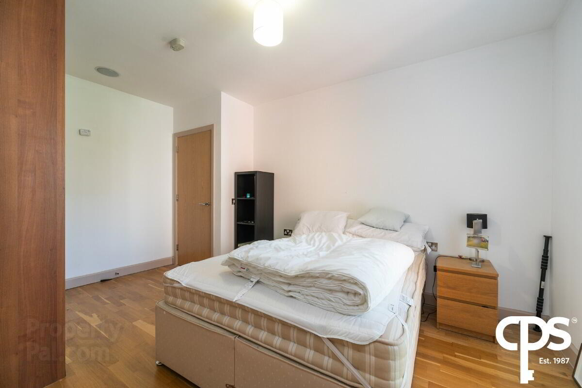 Apartment 13 The Hull Building 9 of 15