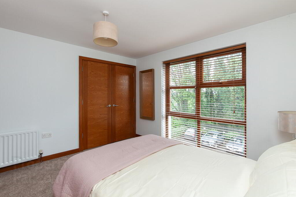 226 Malone Road 15 of 27