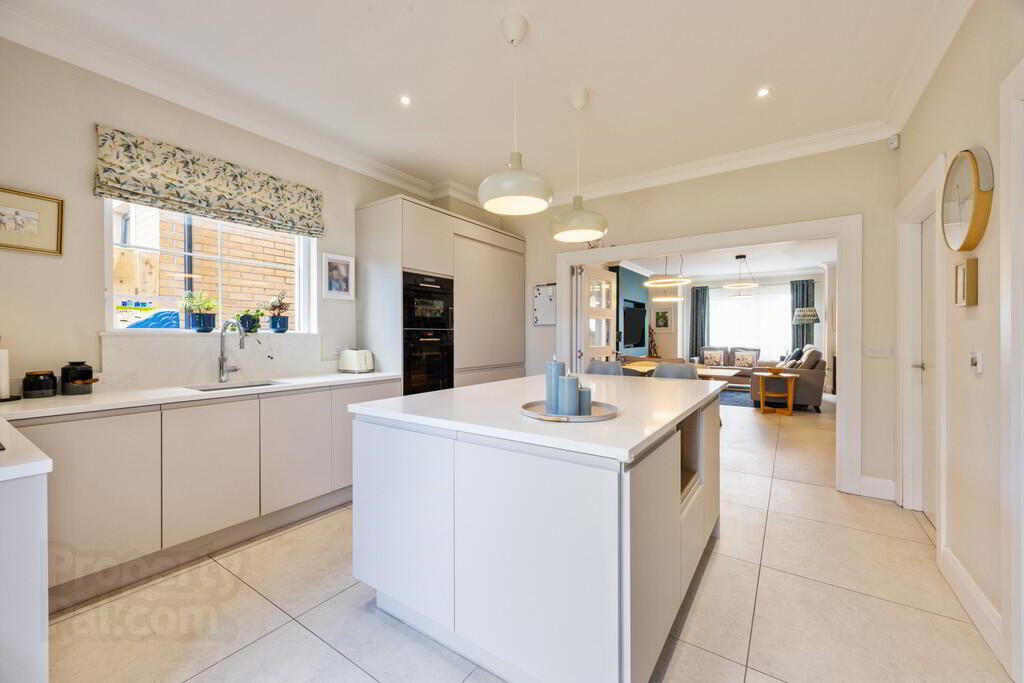 172 Finaghy Road South 10 of 52