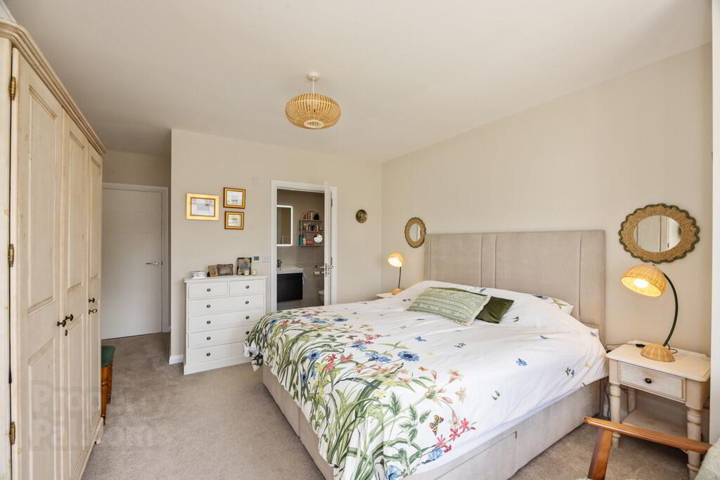 172 Finaghy Road South 26 of 52