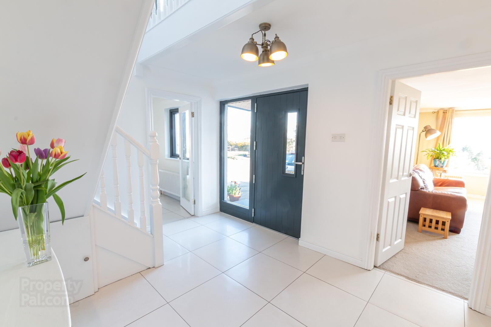 46 Foreglen Road 6 of 44