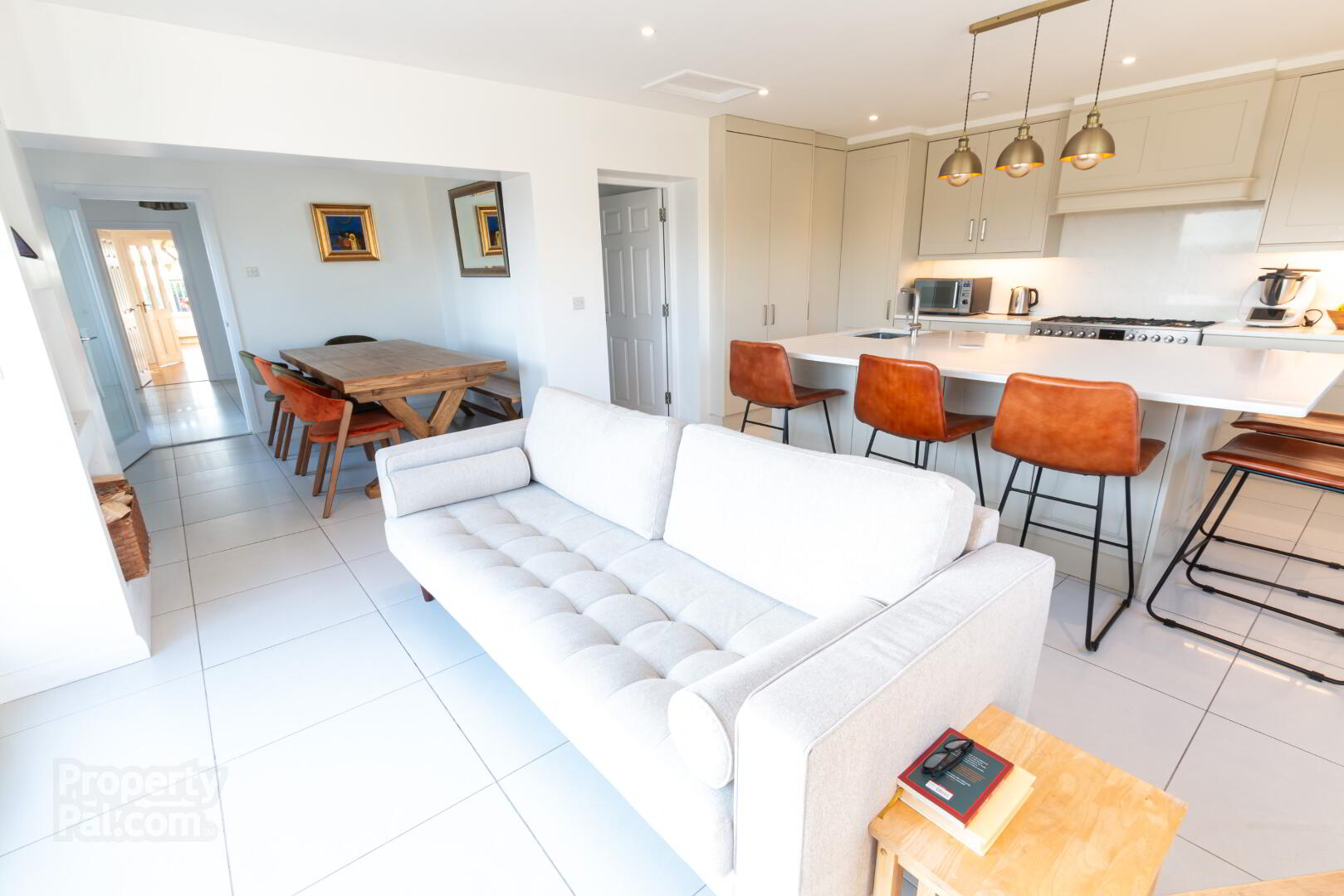 46 Foreglen Road 16 of 44