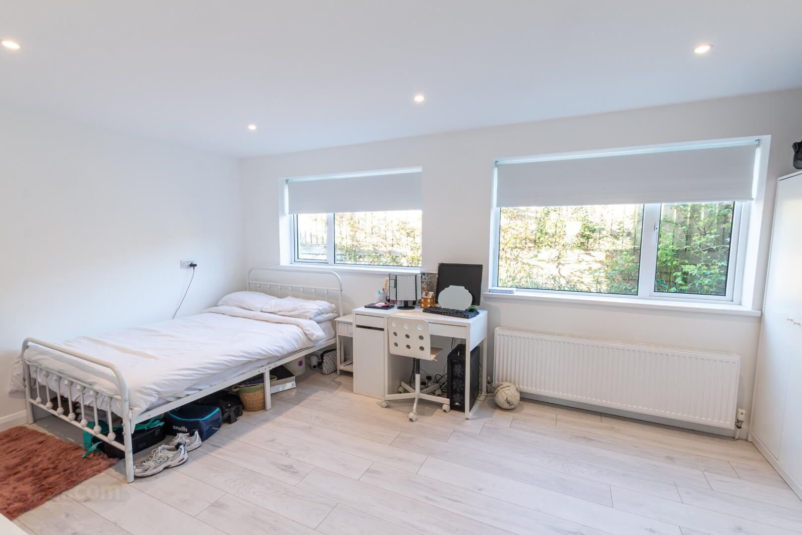 46 Foreglen Road 20 of 44