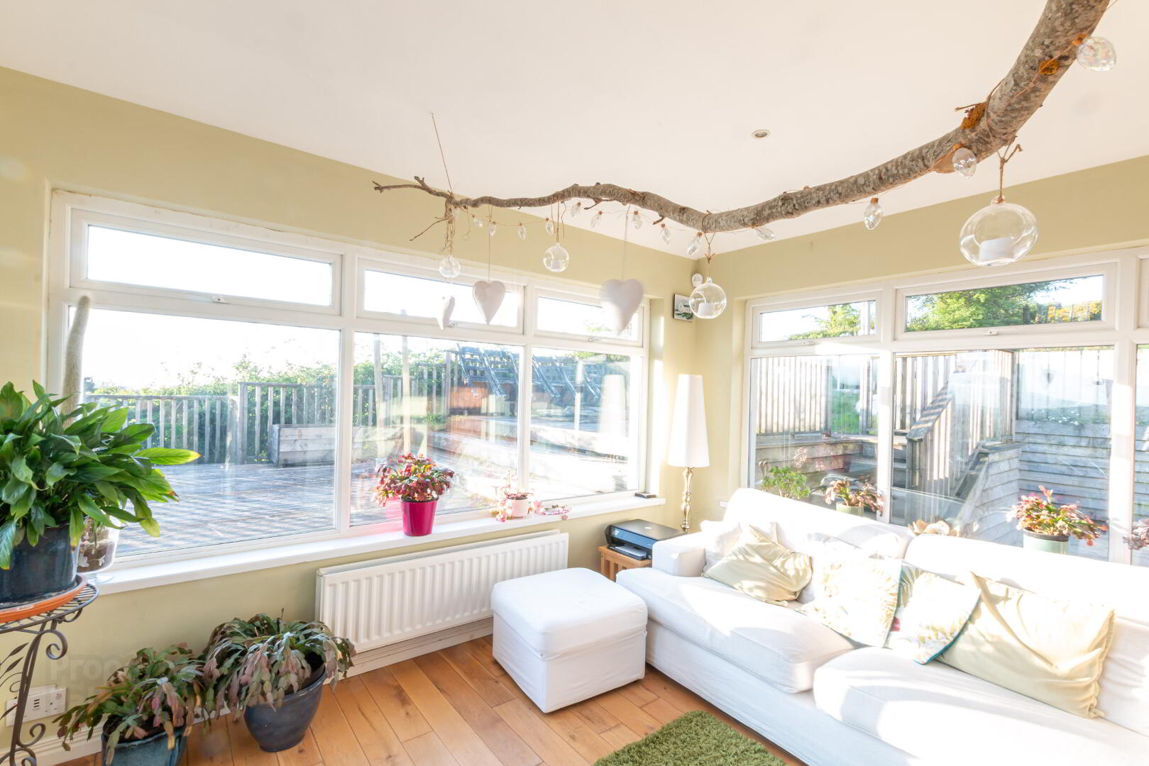 46 Foreglen Road 13 of 44