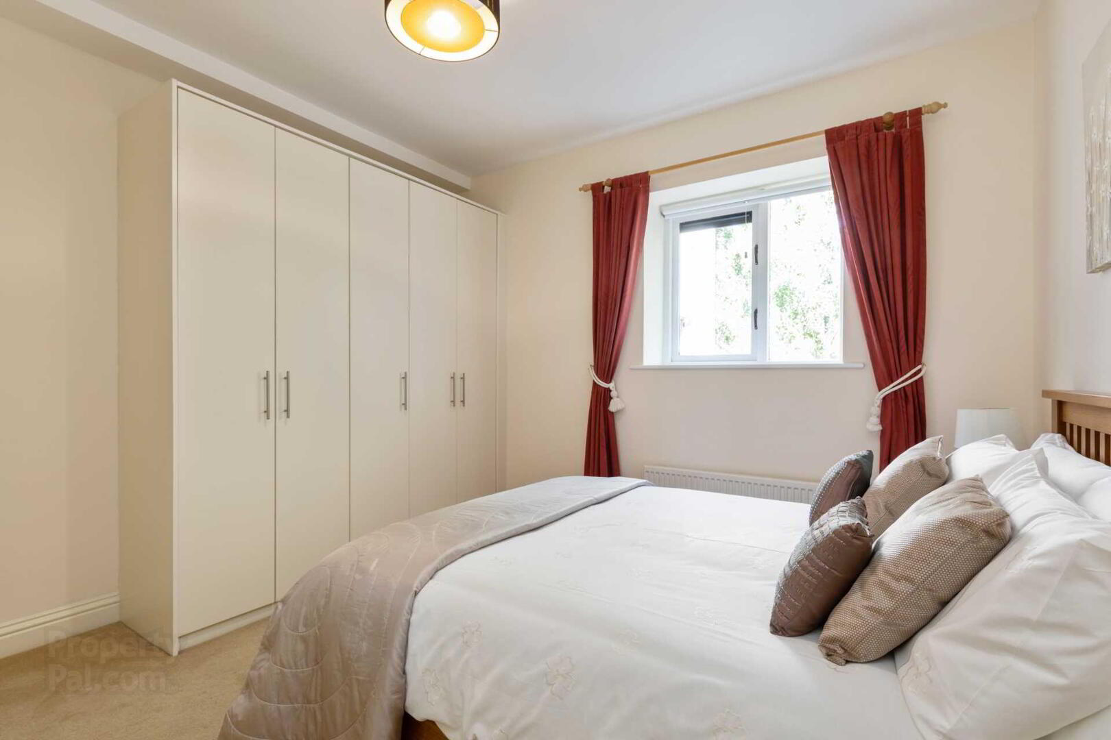 Apt 9 Marlfield House, Saint Gabriels 8 of 11