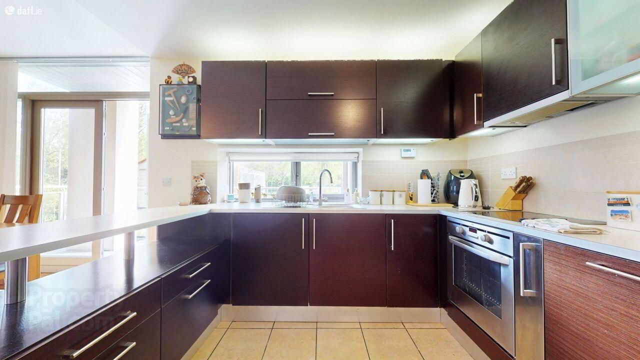 Apartment 142 Block G The Gallery 5 of 16