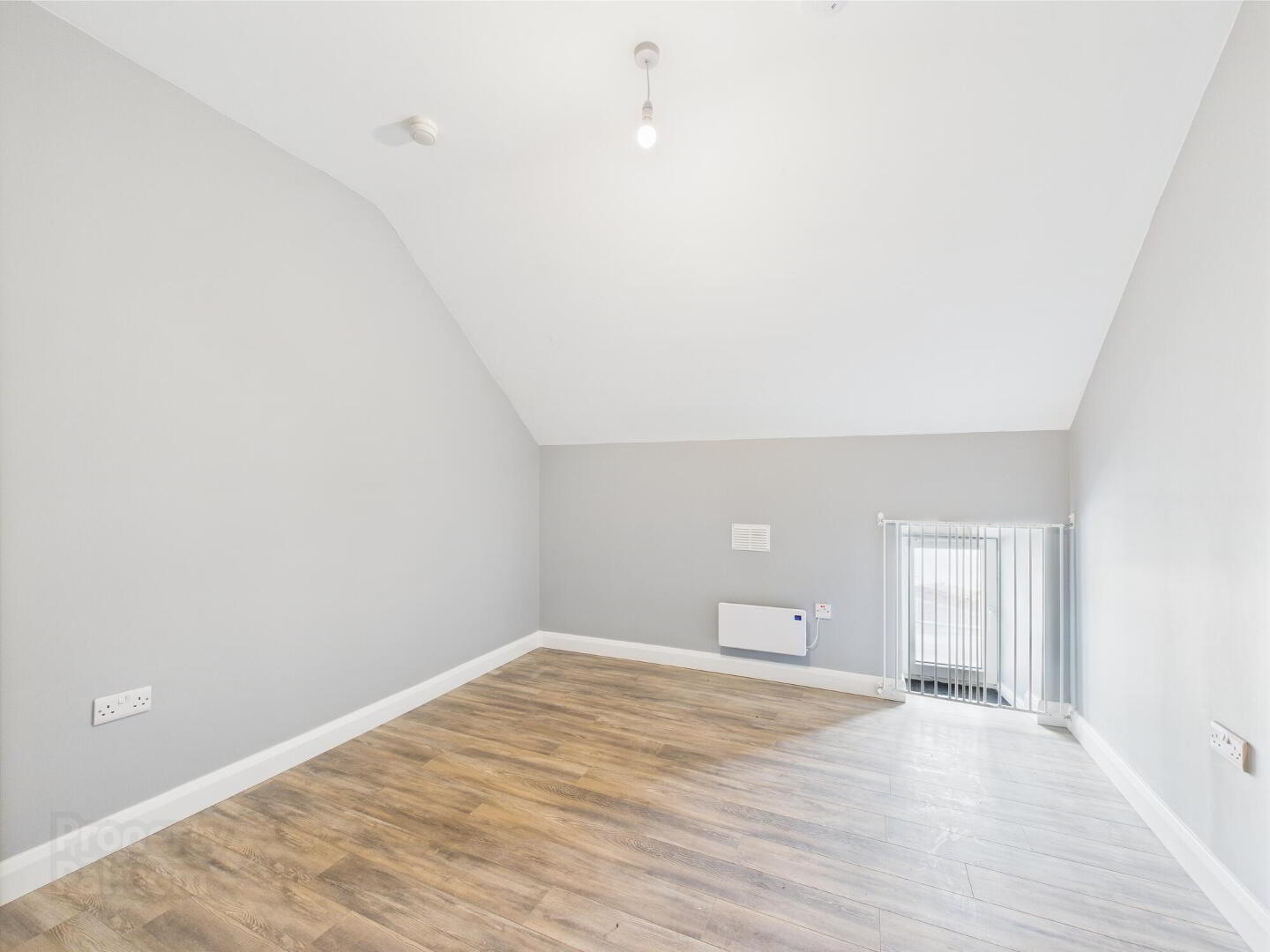 11-13 Barrack Street 9 of 48