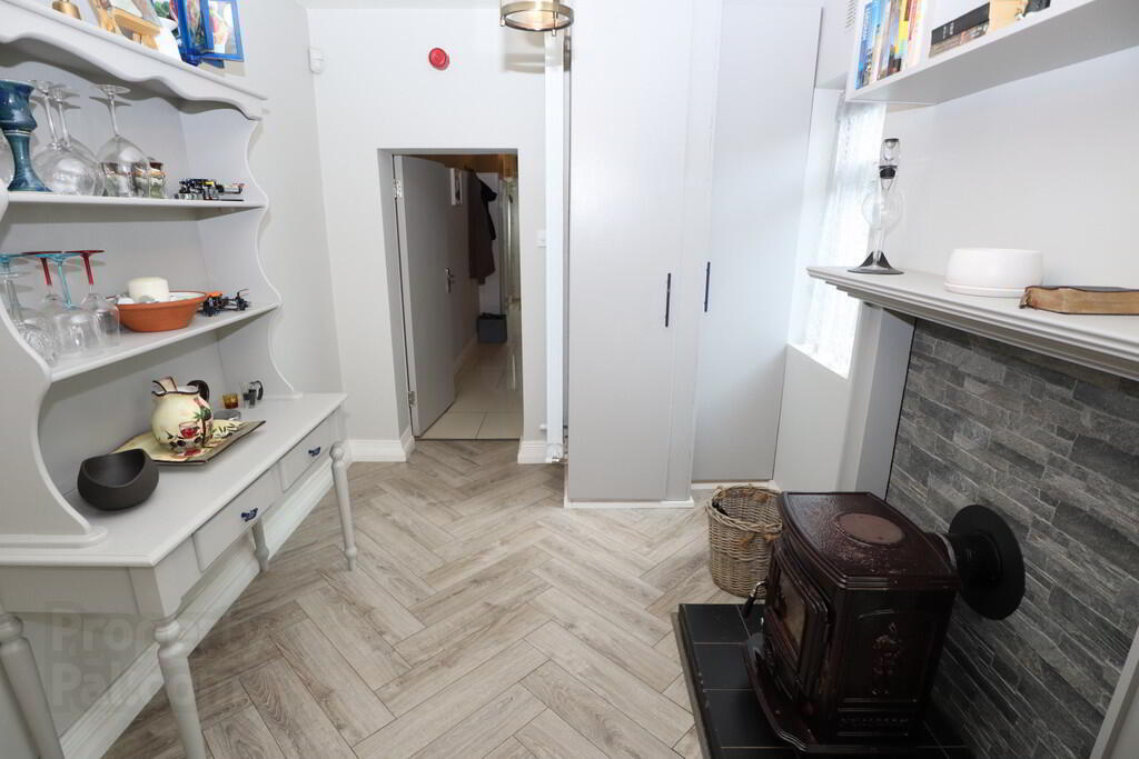 22 Magdalene Street 7 of 15