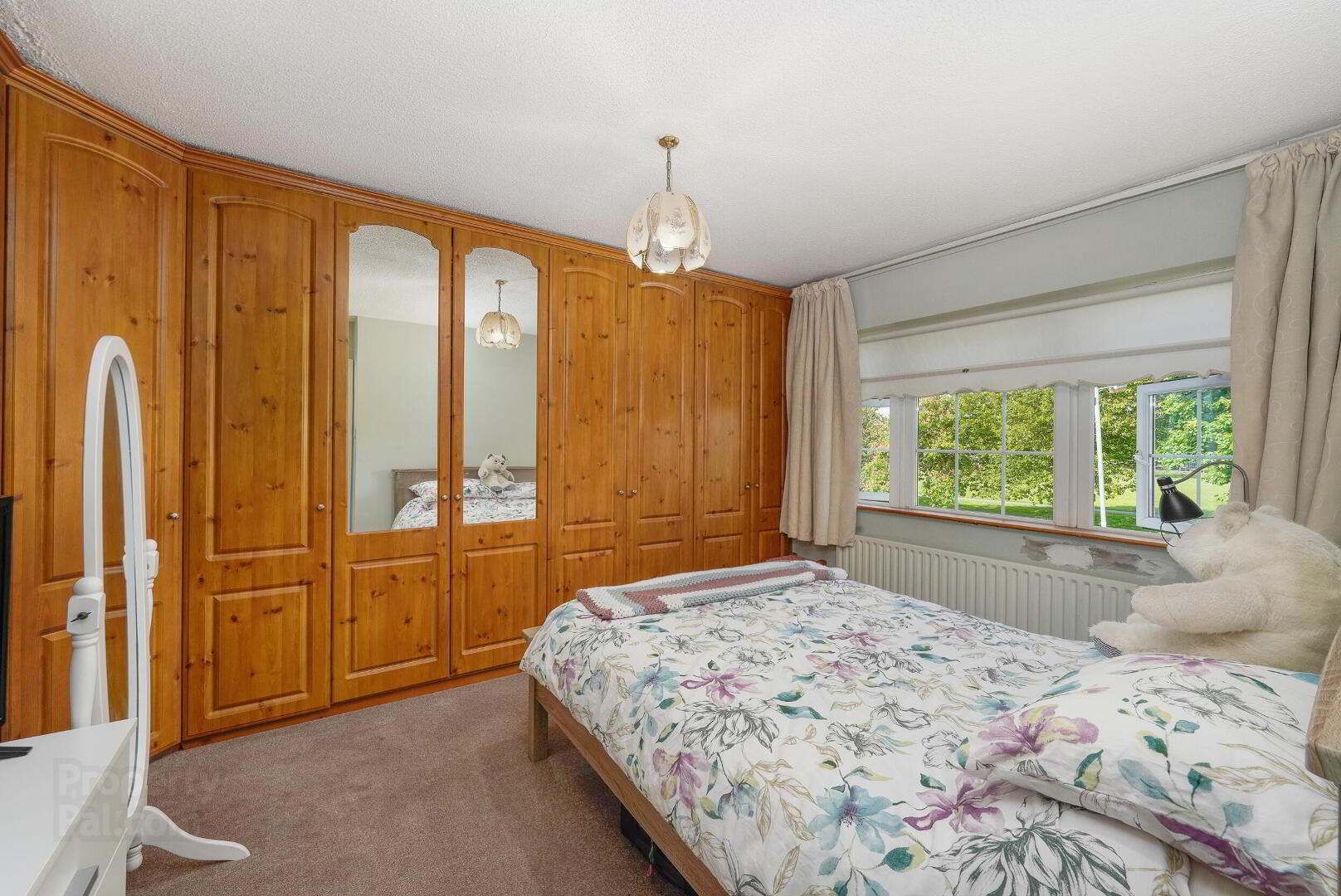 20 Northway Estate 17 of 29