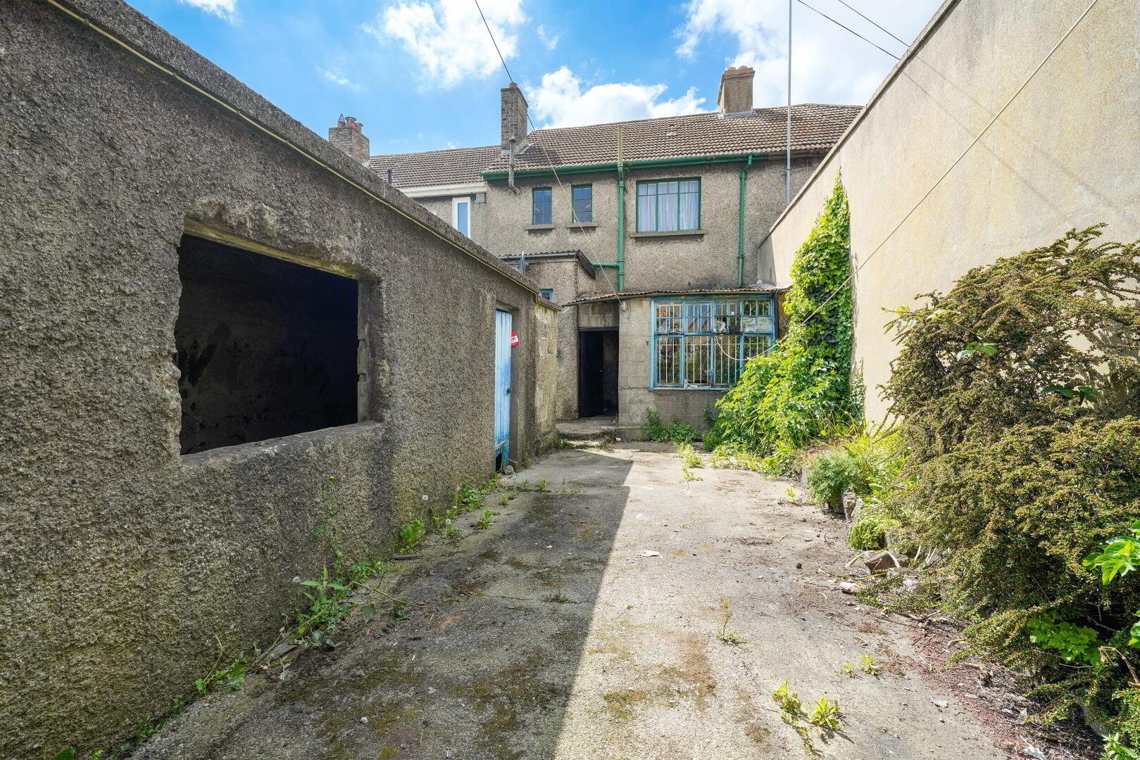 3 Clonard Road 27 of 30
