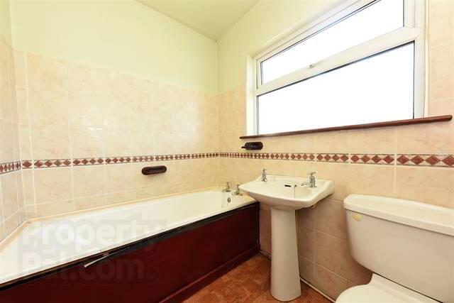 7 Coolroe Heights 48 of 60