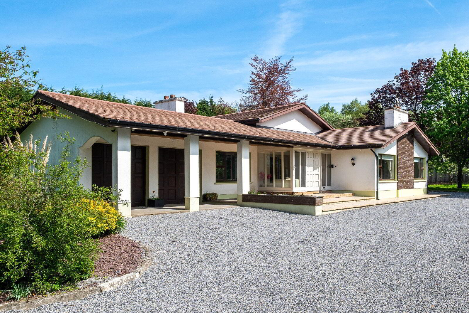 property description image