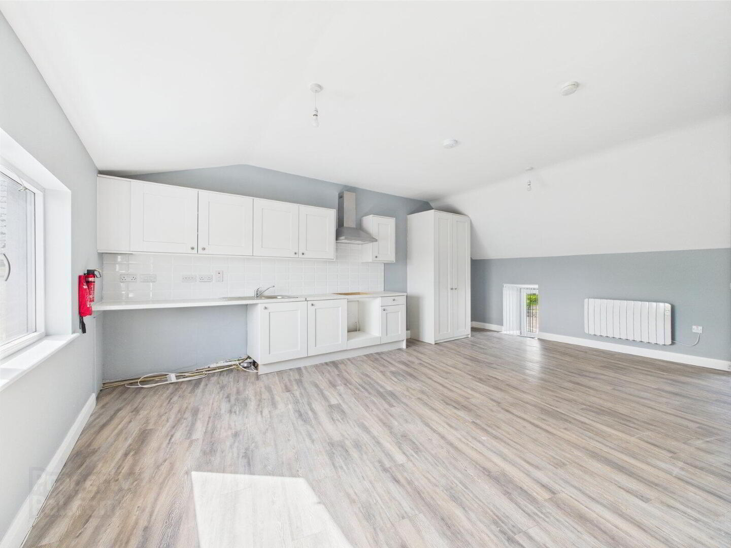 Apartments 1 - 4, 11-12 Barrack Street 4 of 47