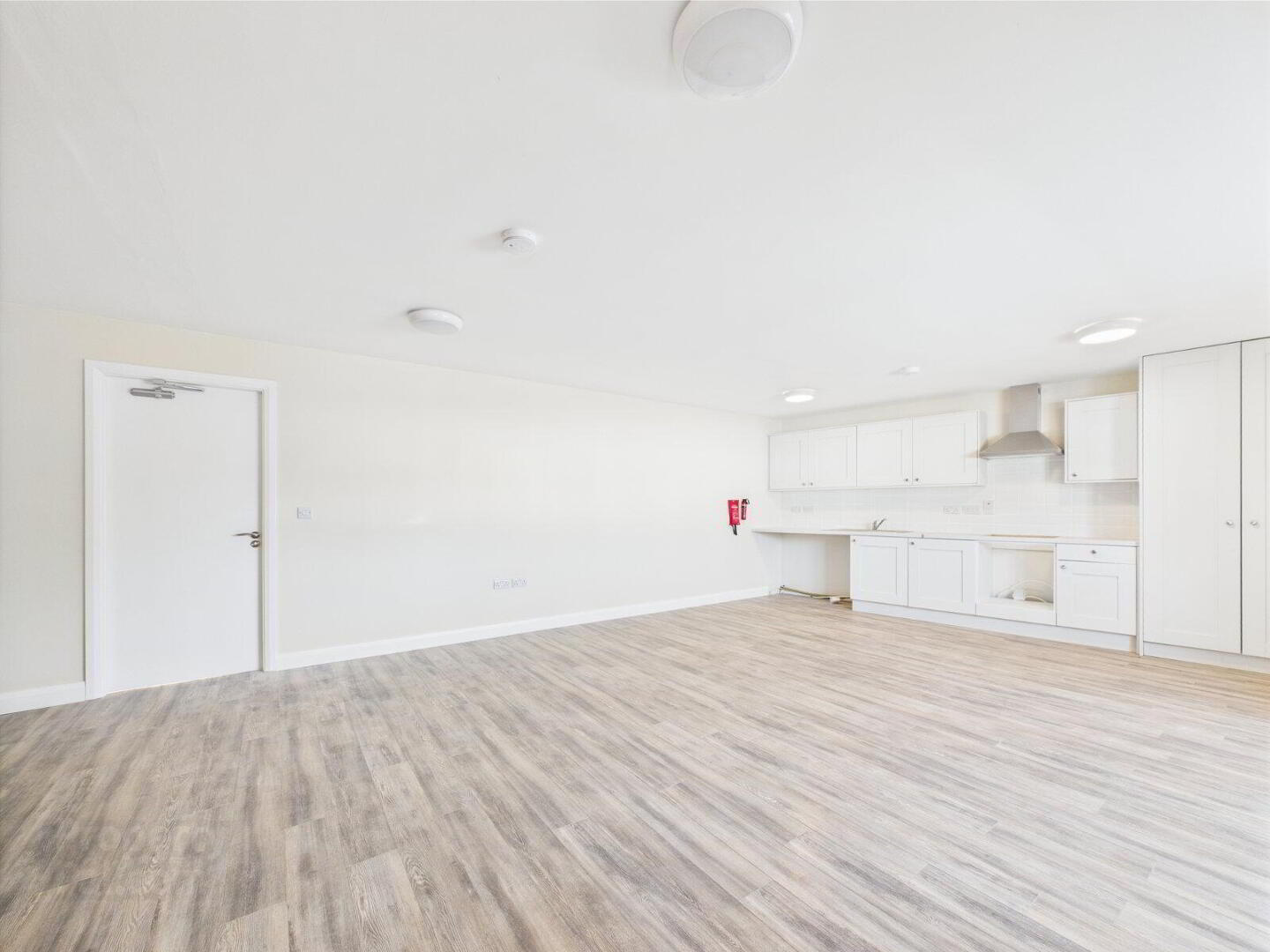 Apartments 1 - 4, 11-12 Barrack Street 13 of 47