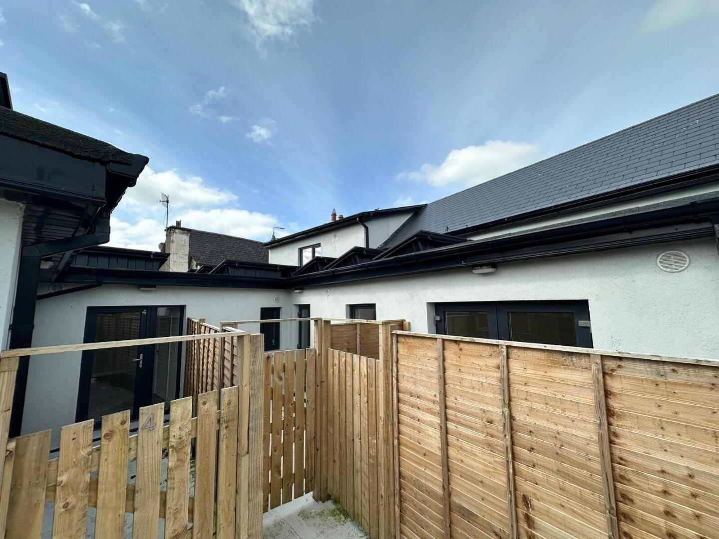 Apartments 1 - 4, 11-12 Barrack Street 38 of 47