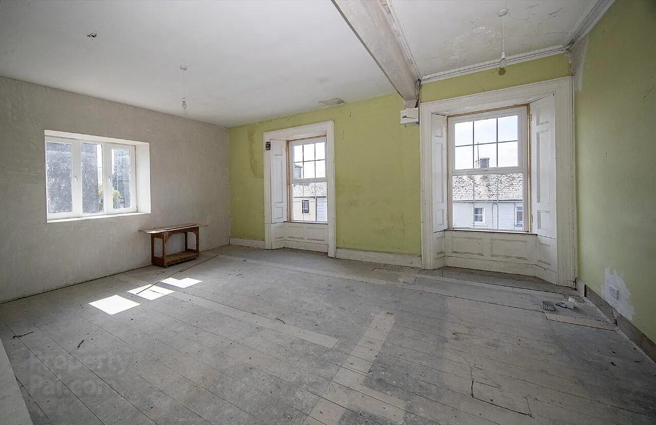 Substantial Commercial & Resi 3 of 15