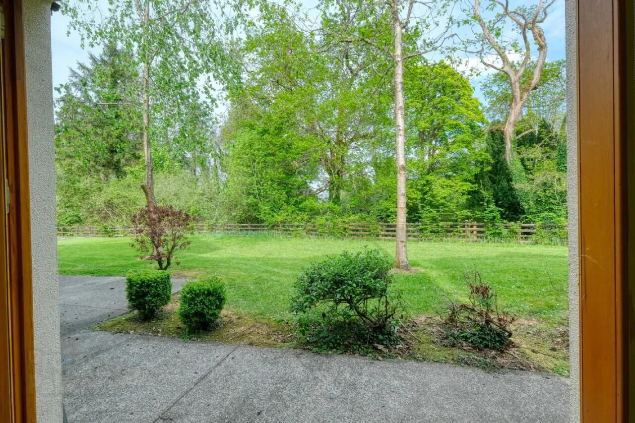13 Lord Leitrim Court 20 of 24