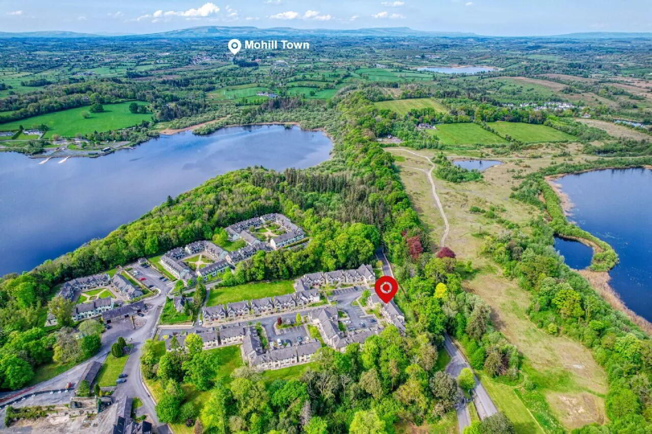 13 Lord Leitrim Court 24 of 24
