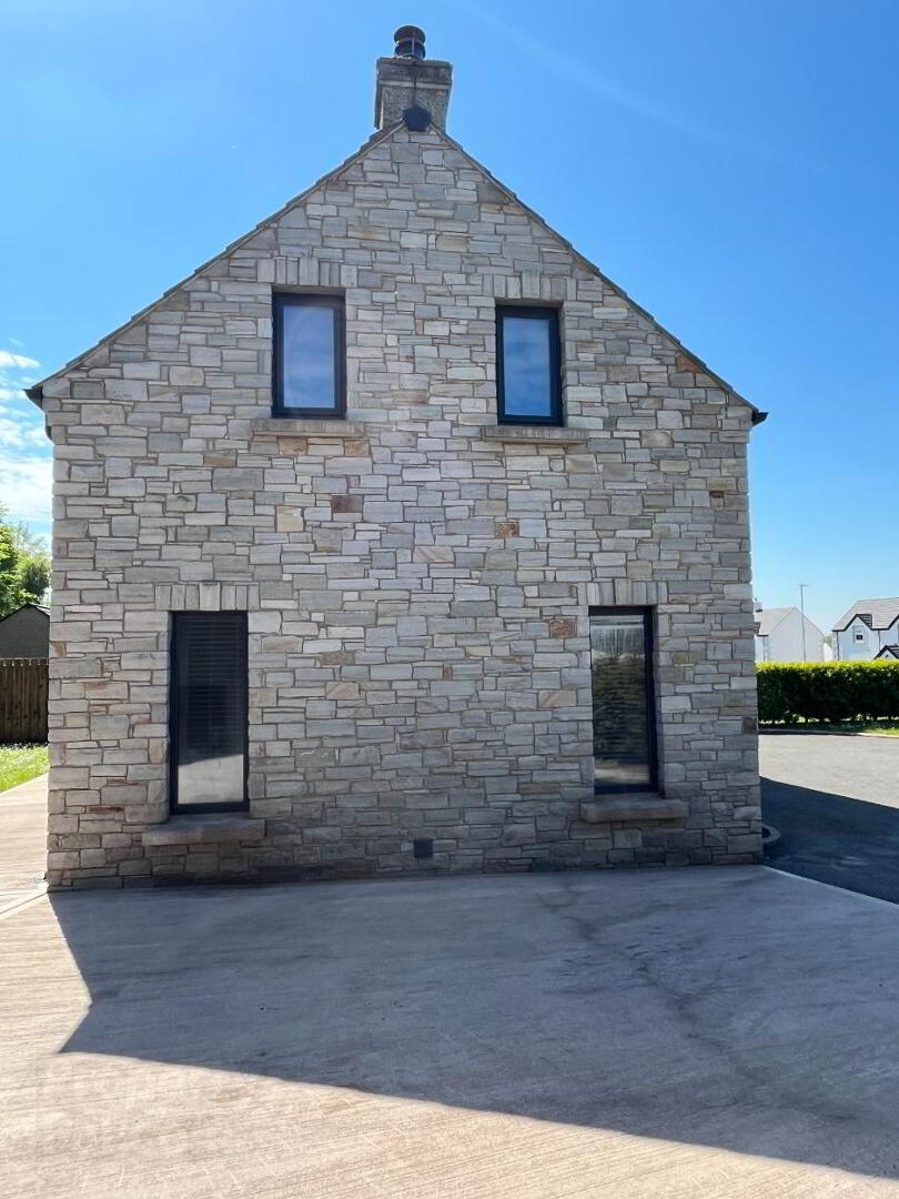 3 Bramley Meadows, Clonmore Road, 23 of 25