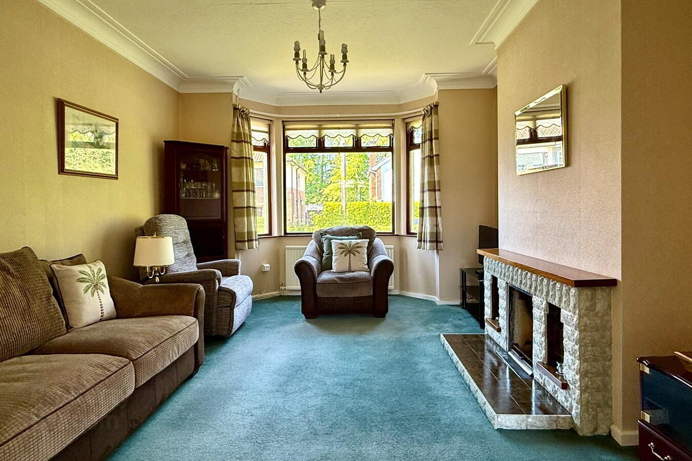 12 Windsor Avenue 5 of 23