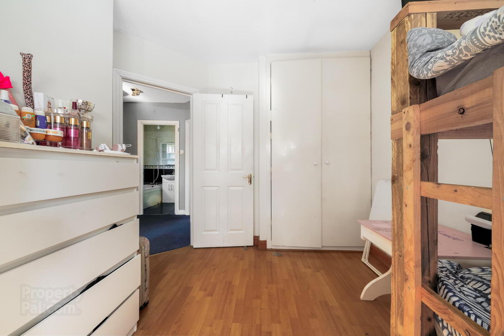 20 Foxborough Heights 17 of 22