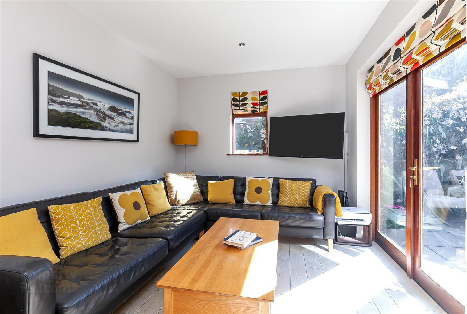 4a Cairnburn Crescent 13 of 33