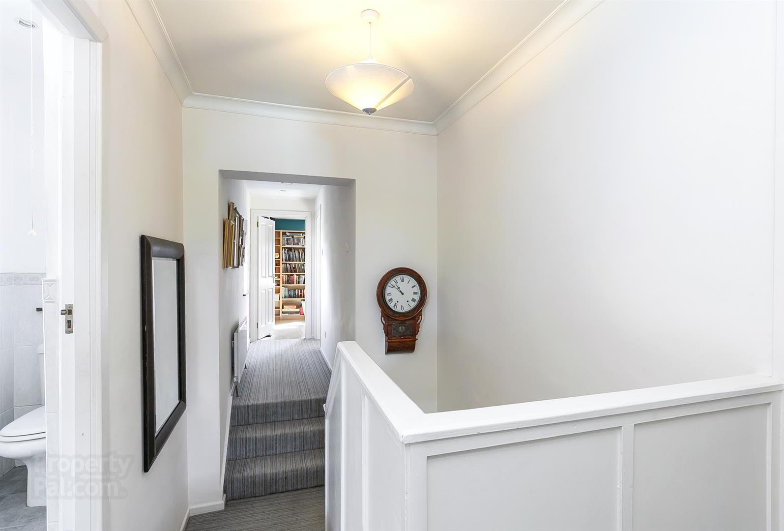 4a Cairnburn Crescent 16 of 33