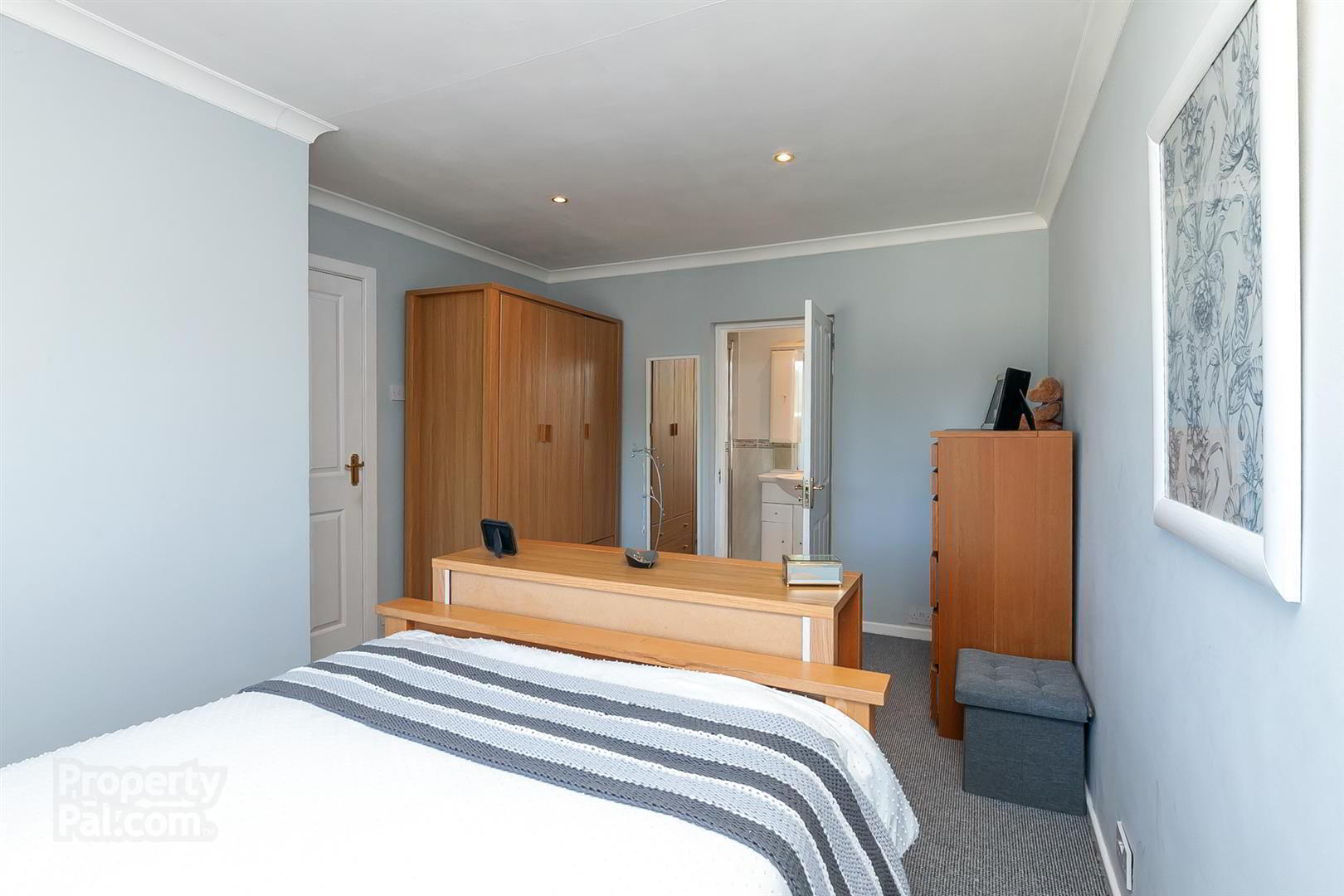 4a Cairnburn Crescent 18 of 33