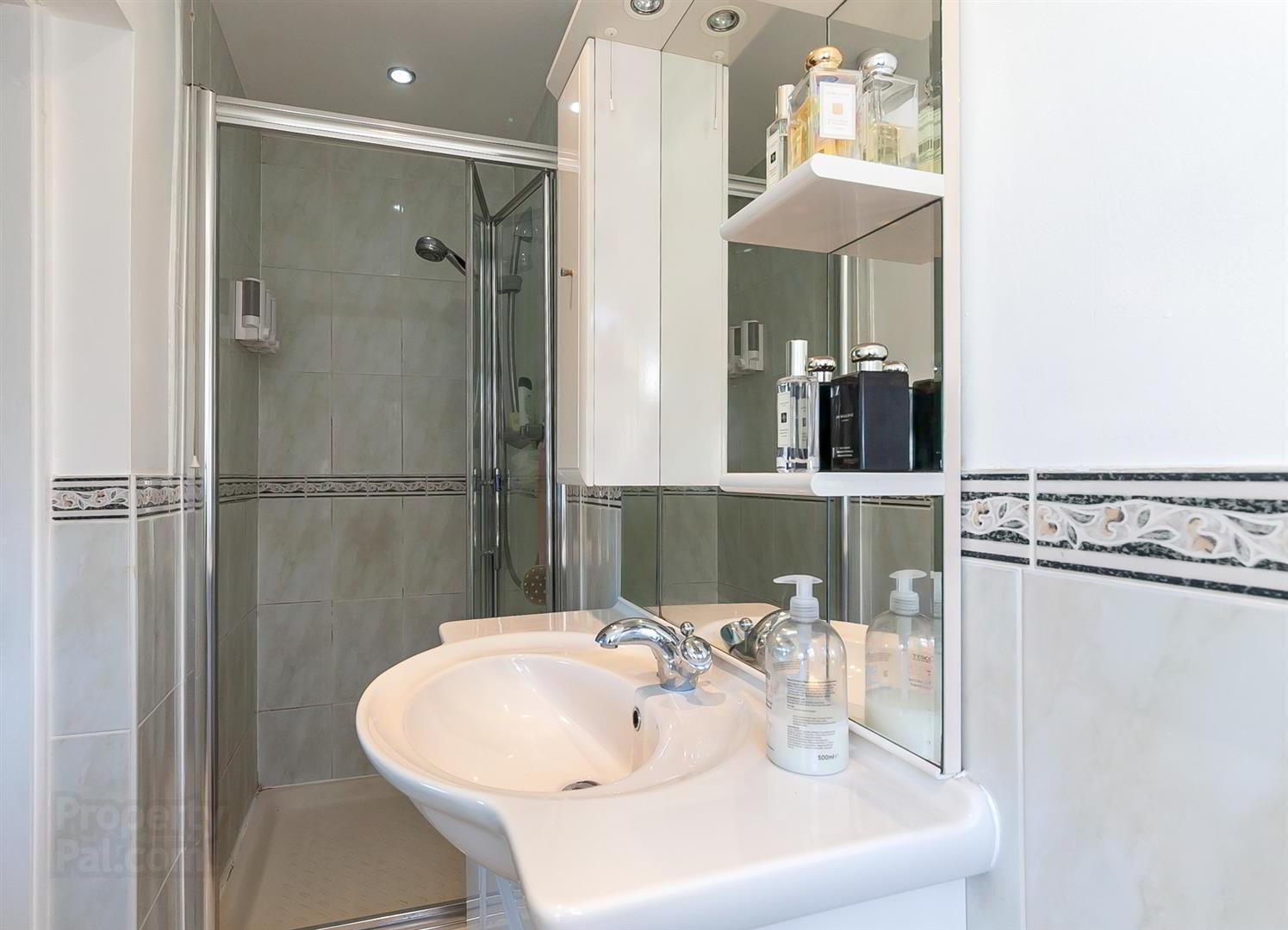 4a Cairnburn Crescent 20 of 33