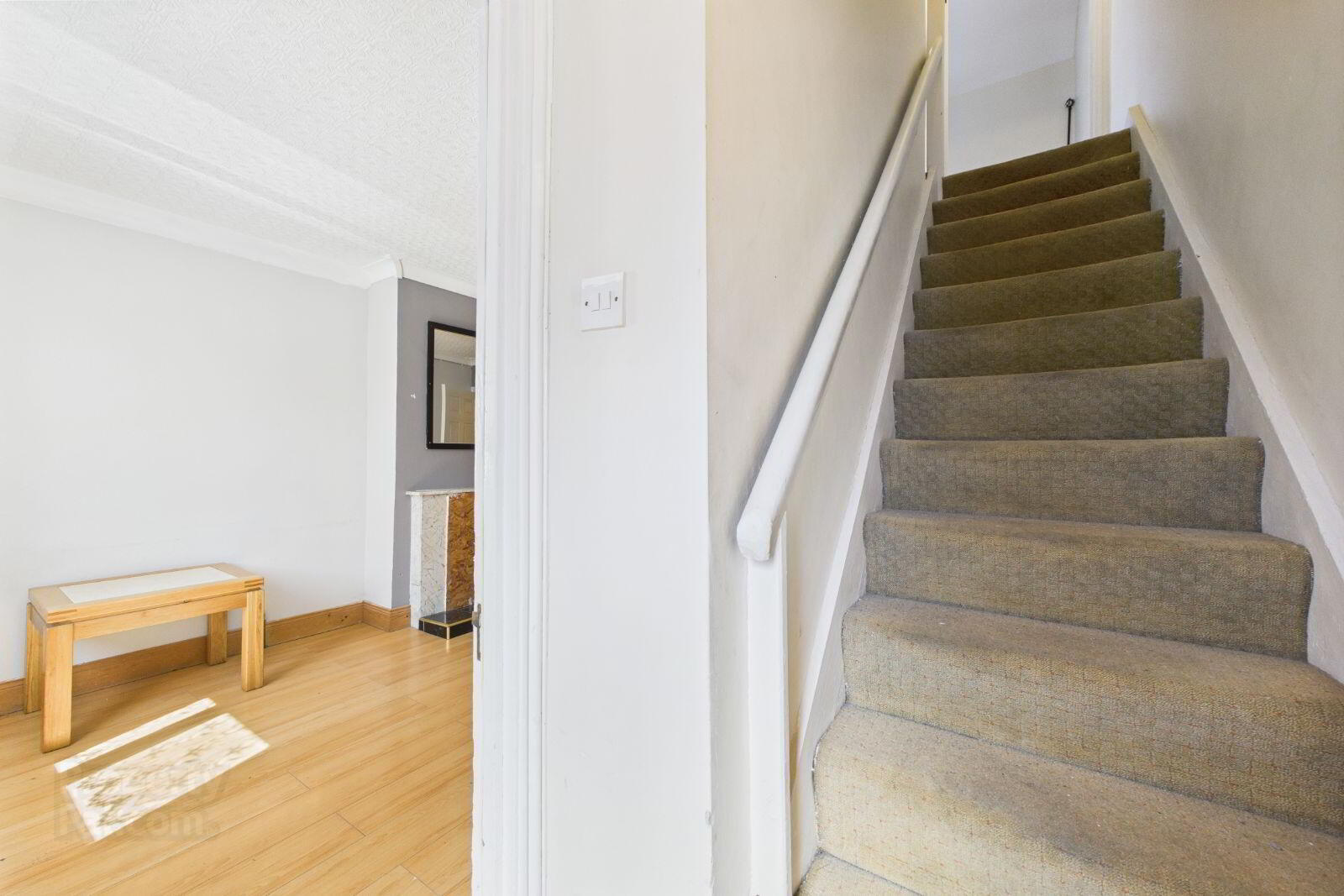 property description image