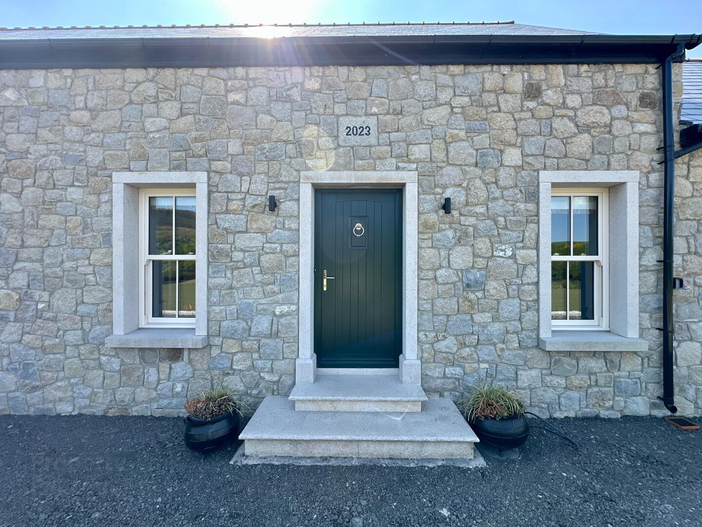 property description image