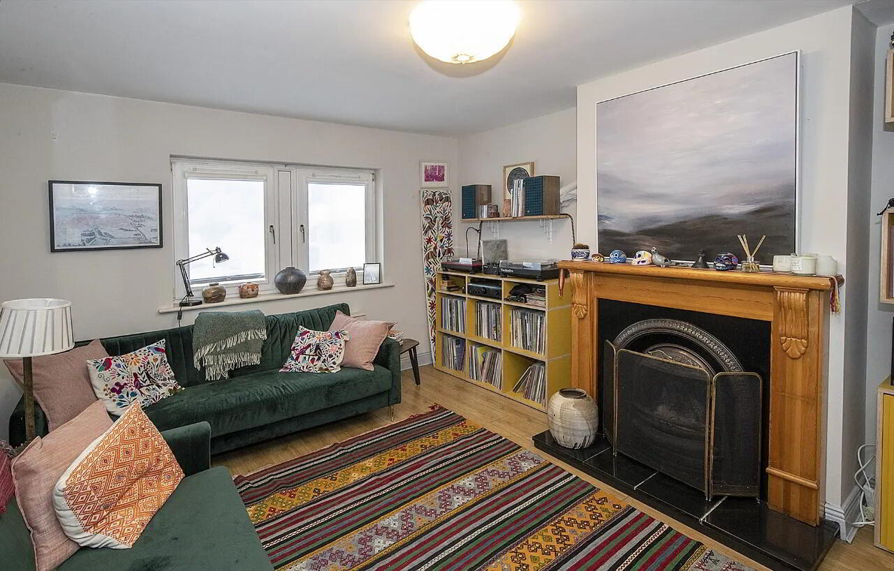 property description image